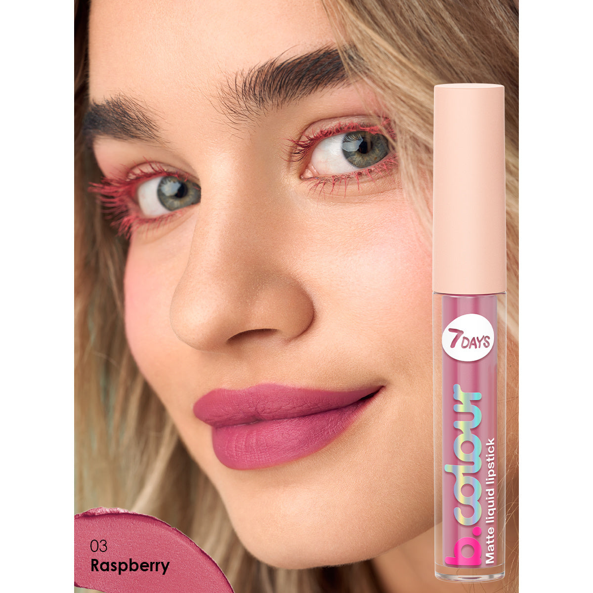 Frau mit pinkem matten Lippenstift 7DAYS b.colour Matte Liquid Lipstick in der Nuance 03 Raspberry, kombiniert mit passender pinker Mascara.