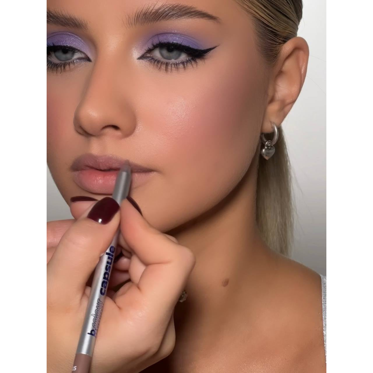 B.COLOUR PRO CAPSULE Lippenliner – SuperStay