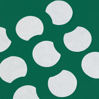 Troubless Clear Toner Pad – weiße strukturierte Pads auf grünem Hintergrund